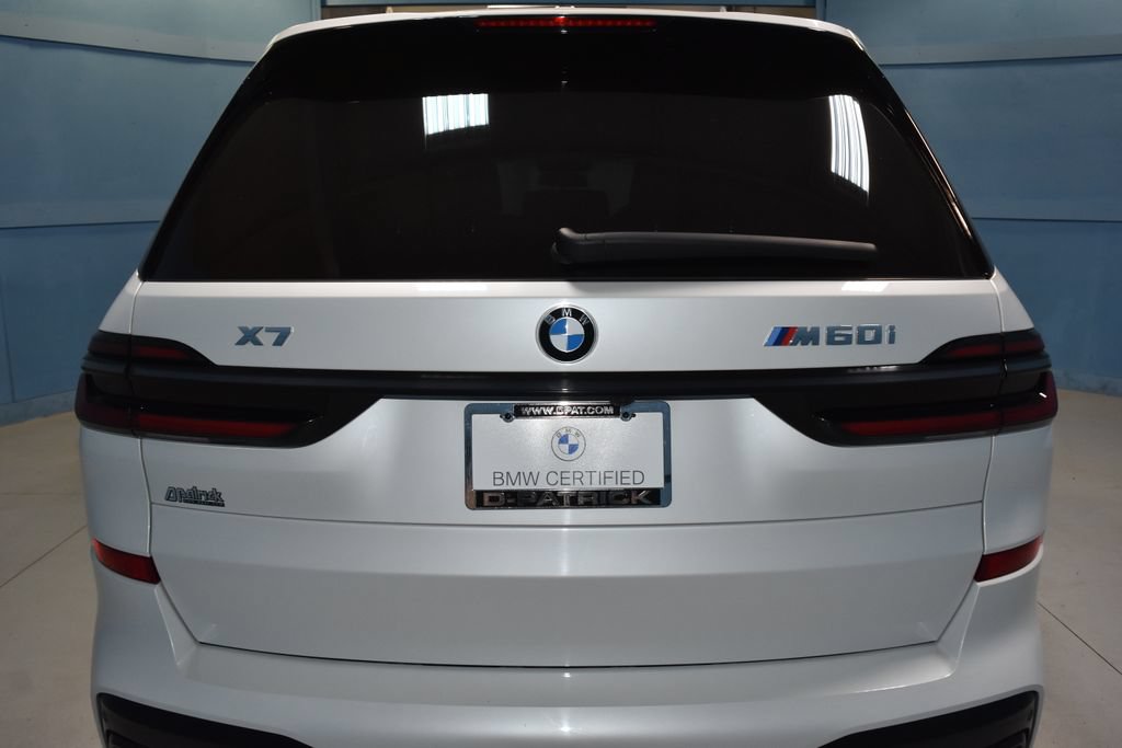 Used 2025 BMW X7 M60i AWD/4WD image 28