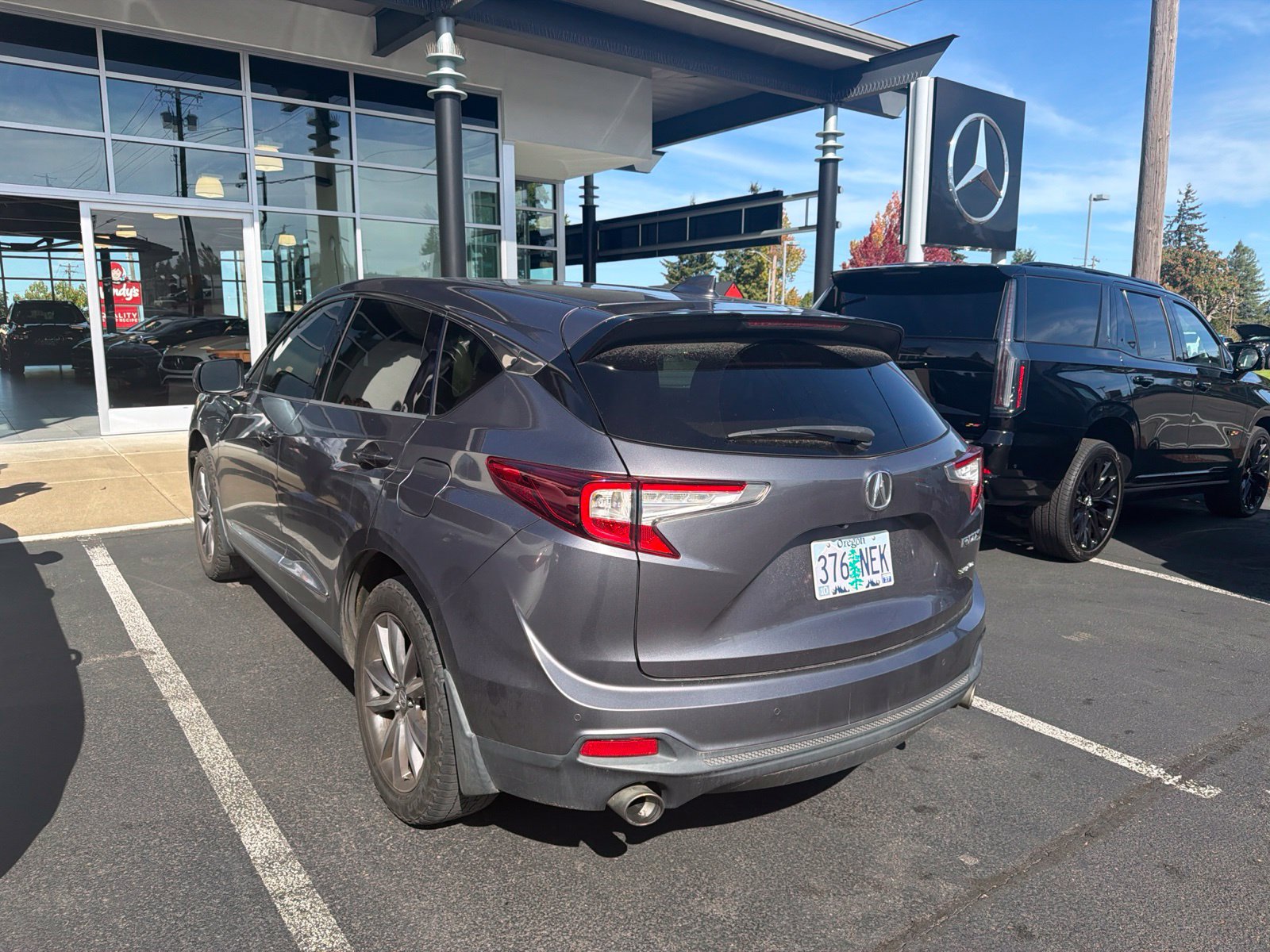 Used 2019 Acura RDX w/ Technology Package AWD/4WD image 6