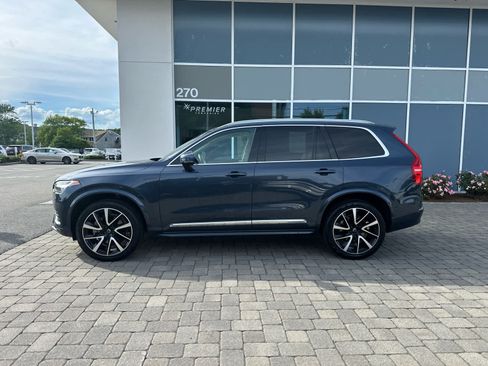 Used 2023 Volvo XC90 B5 Plus w/ Protection Package AWD/4WD image 5