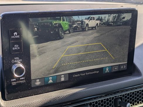 Used 2022 Honda Civic Touring image 23