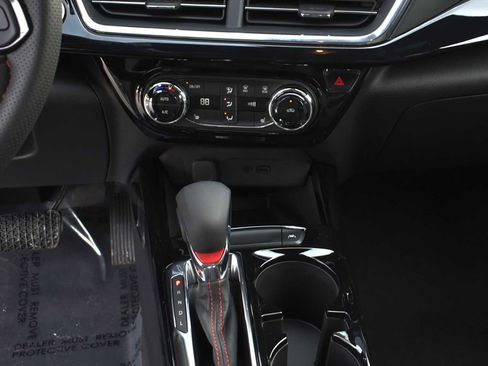 New 2026 Chevrolet Trax RS w/ Sunroof Package image 16