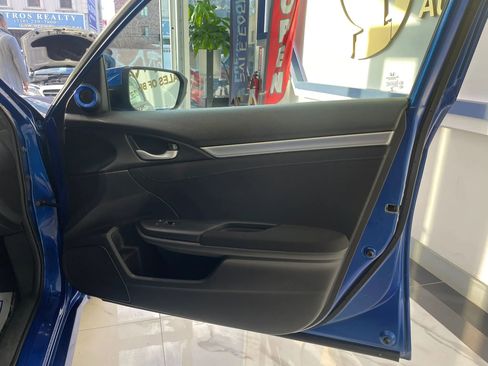 Used 2019 Honda Civic EX image 25
