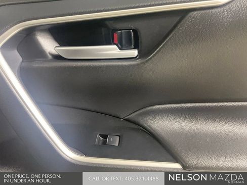 Used 2025 Toyota RAV4 XLE FWD image 19