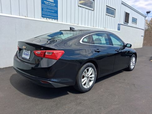 Used 2016 Chevrolet Malibu LT FWD image 10