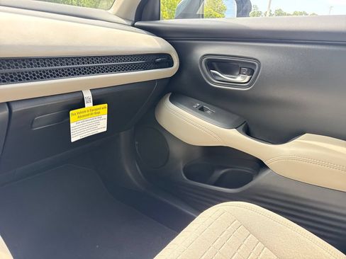 Certified 2026 Honda HR-V LX image 18