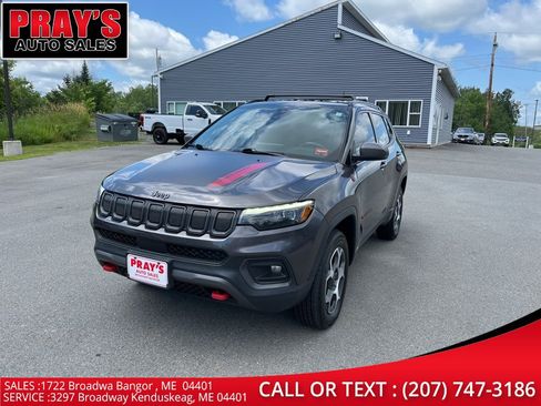 Used 2022 Jeep Compass Trailhawk w/ Trailhawk Elite Group AWD/4WD image 1