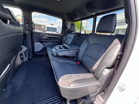 New 2026 RAM 1500 Laramie AWD/4WD image 17