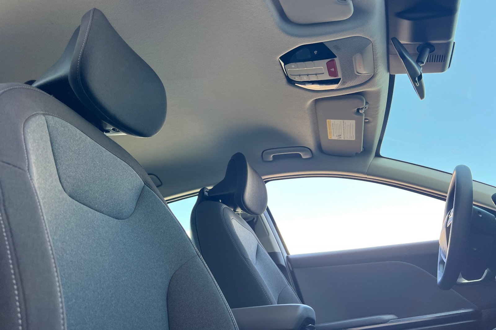 Used 2025 Kia K4 FWD image 16