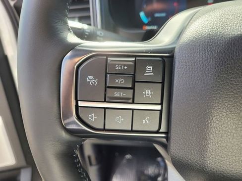 New 2025 Ford F250 Platinum AWD/4WD image 11