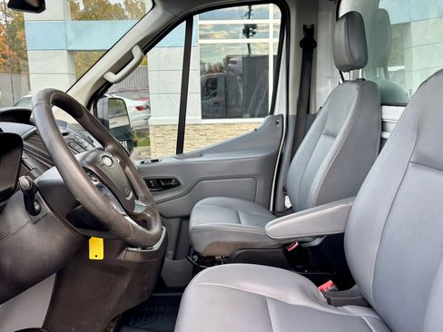 Used 2019 Ford Transit 350 156 DRW image 14