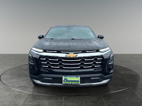 Used 2025 Chevrolet Equinox LT AWD/4WD image 2