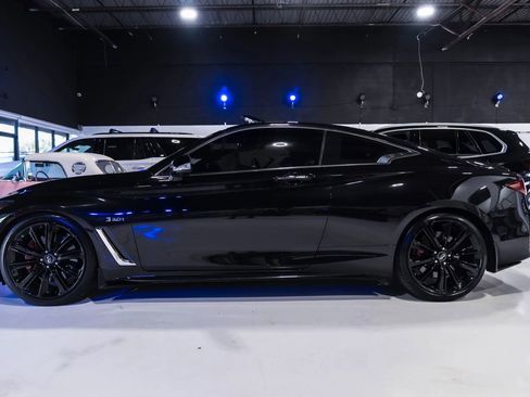 Used 2019 INFINITI Q60 Red Sport 400 w/ Proactive Package RWD image 7