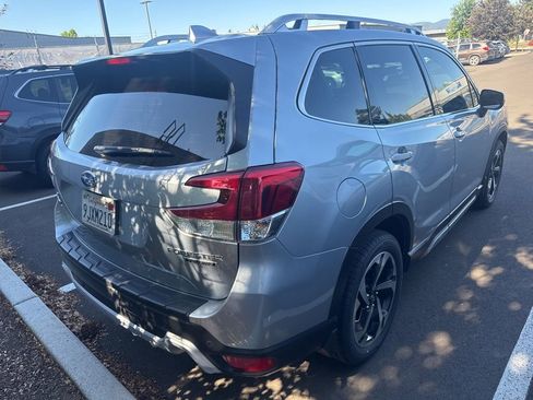 Used 2023 Subaru Forester Touring w/ Popular Package #2 AWD/4WD image 3
