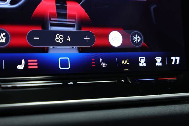 New 2026 Volkswagen Tiguan SE R-Line FWD image 21