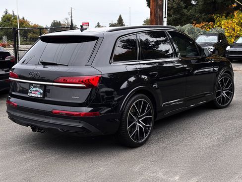 Used 2021 Audi Q7 3.0T Prestige w/ Prestige Package image 17
