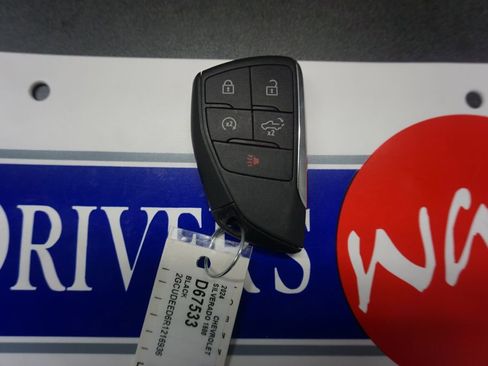 Used 2024 Chevrolet Silverado 1500 RST AWD/4WD image 18