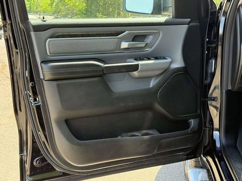Used 2019 RAM 1500 Big Horn AWD/4WD image 8