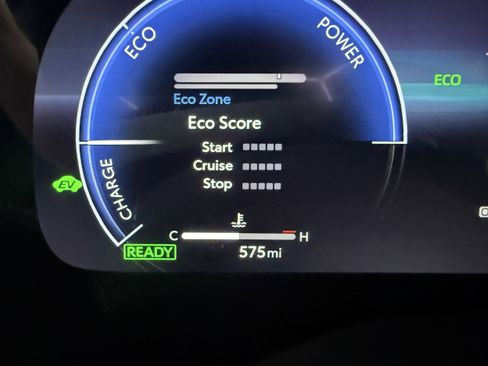 Used 2026 Toyota Sienna XSE AWD/4WD image 17
