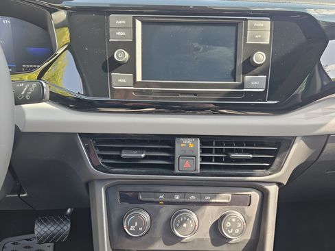 Certified 2022 Volkswagen Taos S w/ IQ Drive S Package FWD image 17