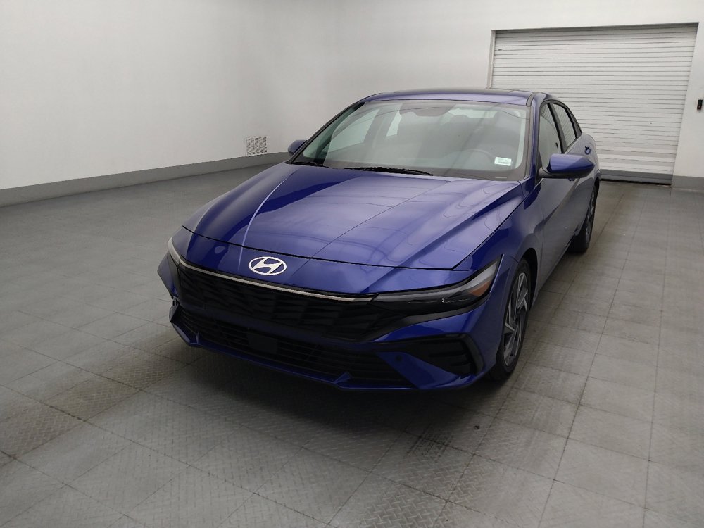 Used 2025 Hyundai Elantra SEL FWD image 15