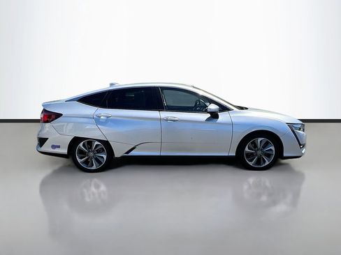 Used 2018 Honda Clarity Touring image 8