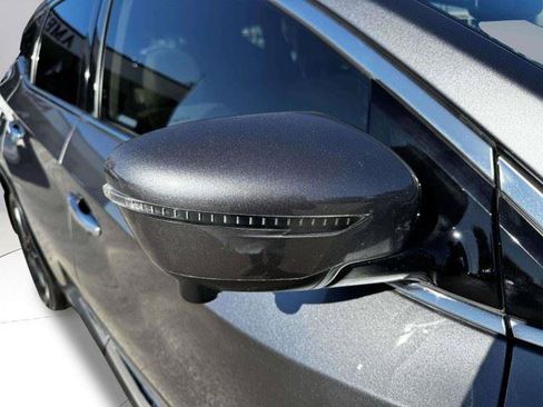 Used 2022 Nissan Murano Platinum w/ Cargo Package FWD image 10