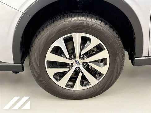 Used 2022 Subaru Outback Premium AWD/4WD image 33