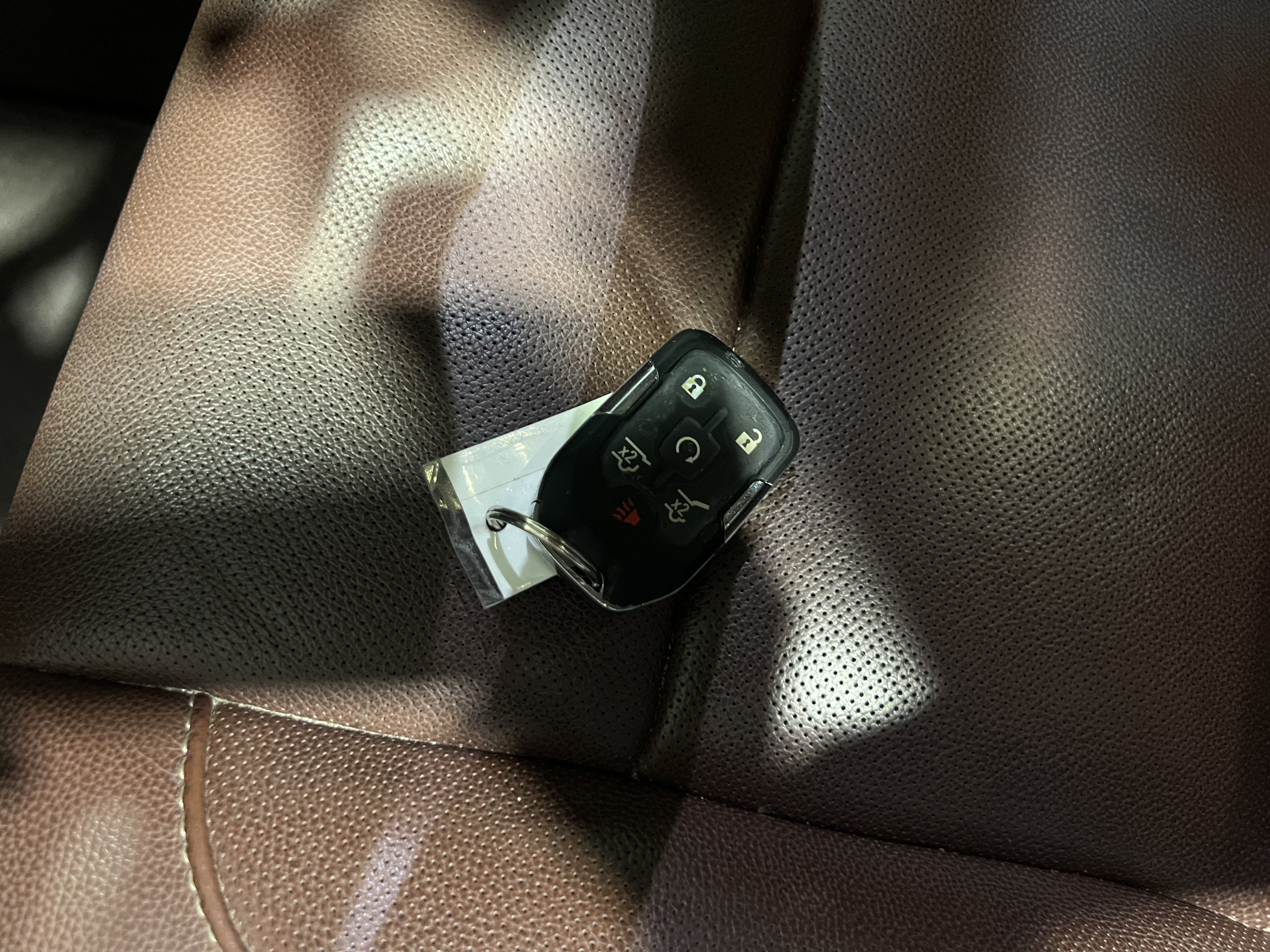 Used 2019 Chevrolet Suburban Premier AWD/4WD image 27