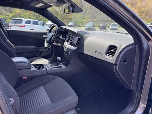 Used 2023 Dodge Charger SXT w/ Blacktop Package AWD/4WD image 12