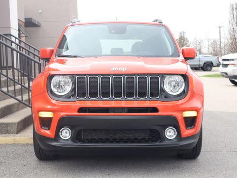 Used 2021 Jeep Renegade Latitude FWD image 4