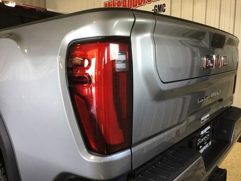 New 2025 GMC Sierra 2500 Denali w/ Denali Reserve Package image 20