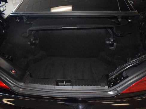 Used 2013 Mercedes-Benz SL 550 image 14