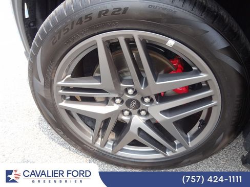 Used 2026 Ford Explorer ST-Line w/ ST-Line Street Pack AWD/4WD image 41