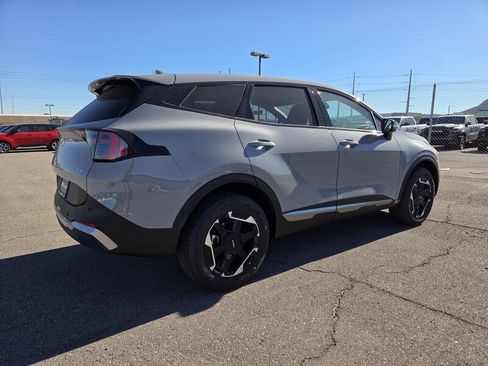 New 2026 Kia Sportage S image 3