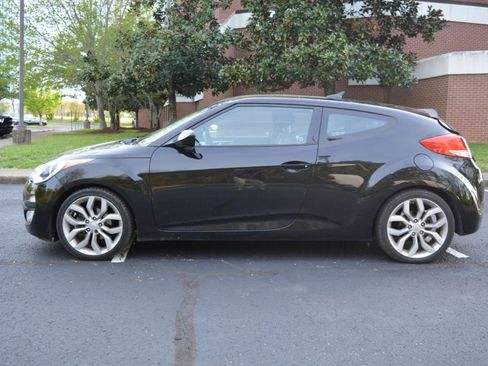 Used 2015 Hyundai Veloster w/ Option Group 02 image 8