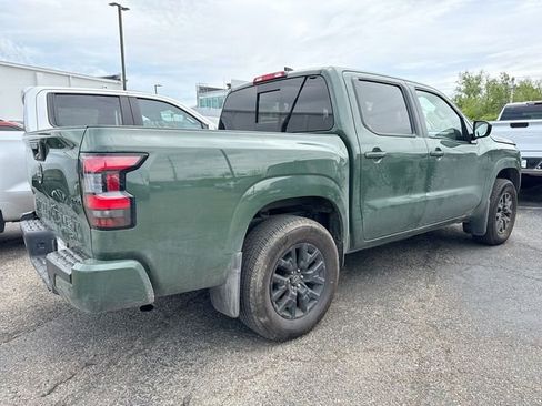 Used 2026 Nissan Frontier SV w/ Tow Package AWD/4WD image 4