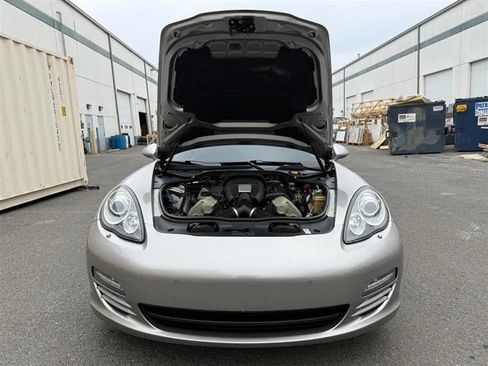 Used 2011 Porsche Panamera image 21