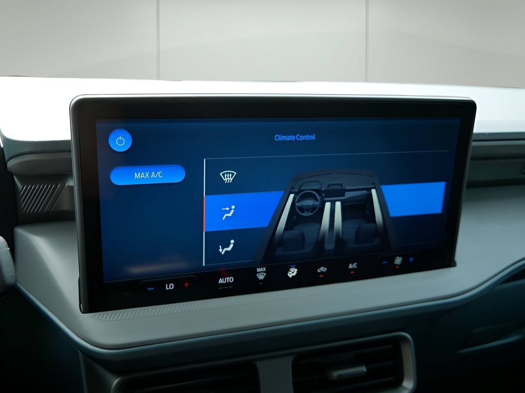 Used 2025 Ford Maverick XL FWD image 22