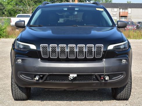 Used 2020 Jeep Cherokee Trailhawk w/ Cold Weather Group AWD/4WD image 2