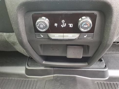Used 2024 Chevrolet Traverse RS w/ LPO, Floor Liner Package AWD/4WD image 14