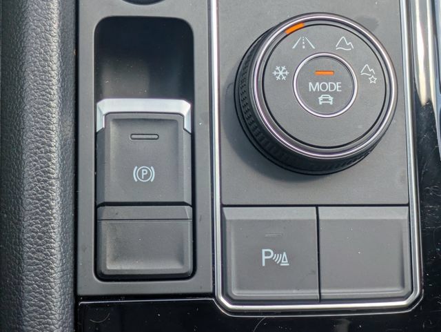 Used 2023 Volkswagen Atlas SE AWD/4WD image 26