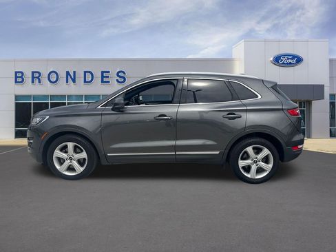 Used 2018 Lincoln MKC Premiere image 1