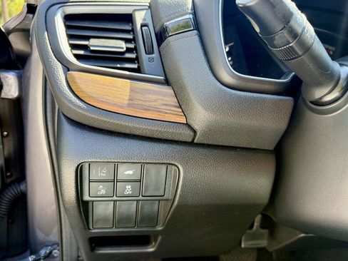 Used 2017 Honda CR-V EX-L image 12
