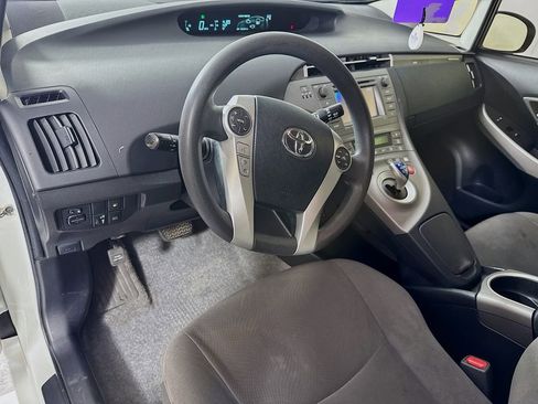 Used 2015 Toyota Prius Prime Plug-In Hybrid image 9