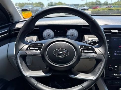 Used 2023 Hyundai Tucson SEL w/ Convenience Package FWD image 10
