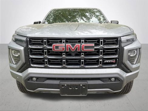 Used 2024 GMC Canyon AT4 w/ Technology Package AWD/4WD image 2