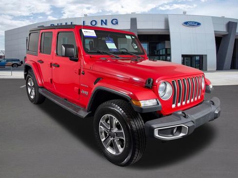 Used 2019 Jeep Wrangler Unlimited Sahara AWD/4WD image 7