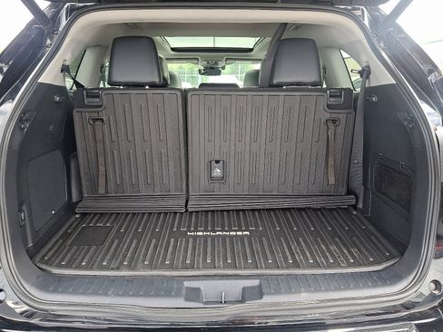 Used 2022 Toyota Highlander Platinum image 31