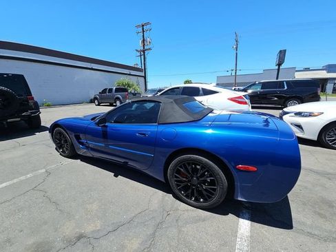 Used 2002 Chevrolet Corvette Convertible w/ Preferred Equipment Group2 RWD image 4