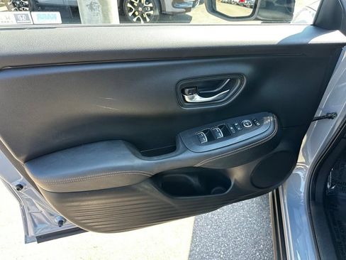 Used 2024 Honda HR-V Sport image 24